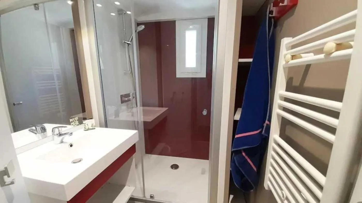 Chalet 2 Etoiles - Piscine - Ccbaeia Brianconnet