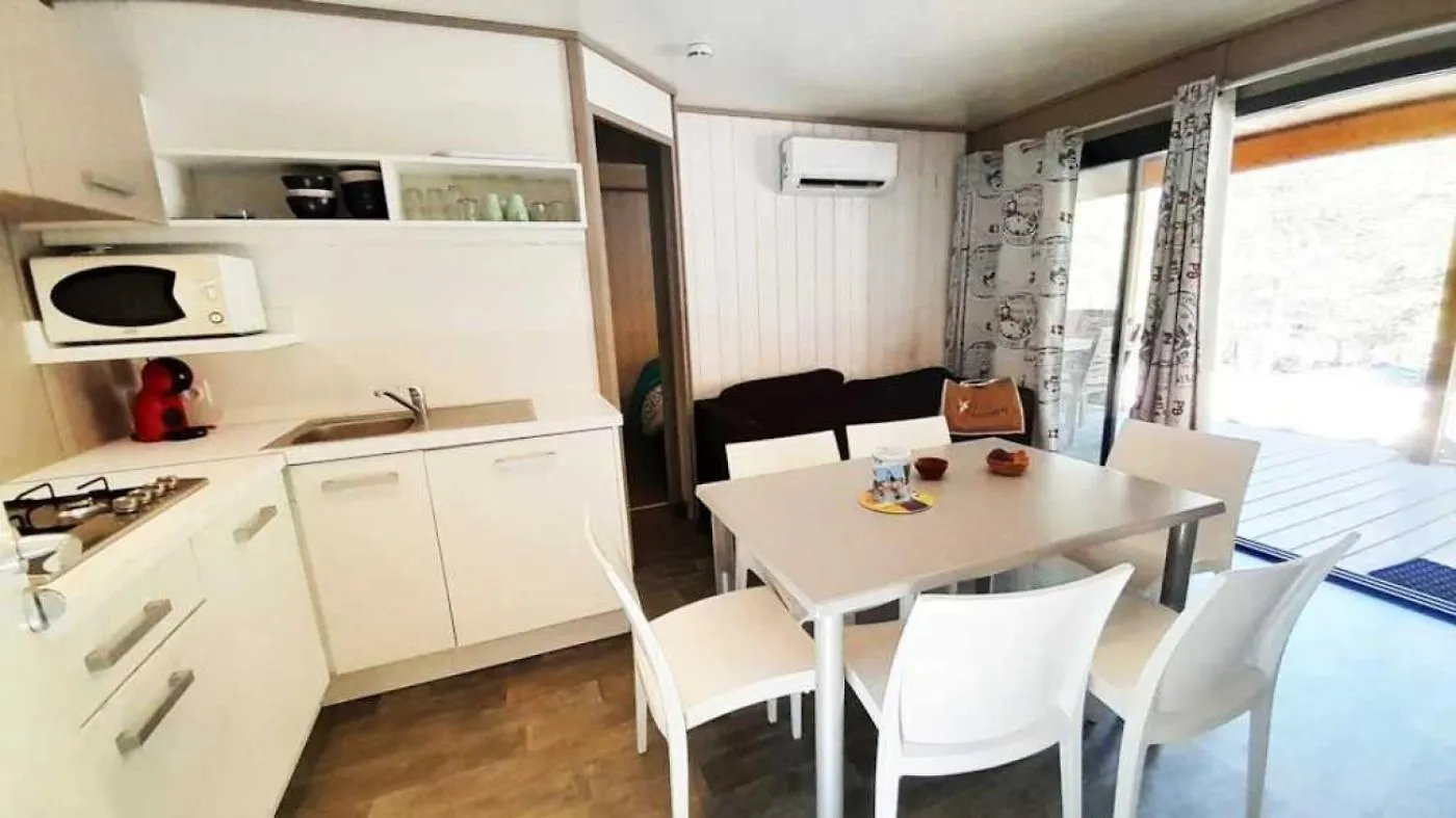 Chalet 2 Etoiles - Piscine - Ccbaeia Brianconnet France